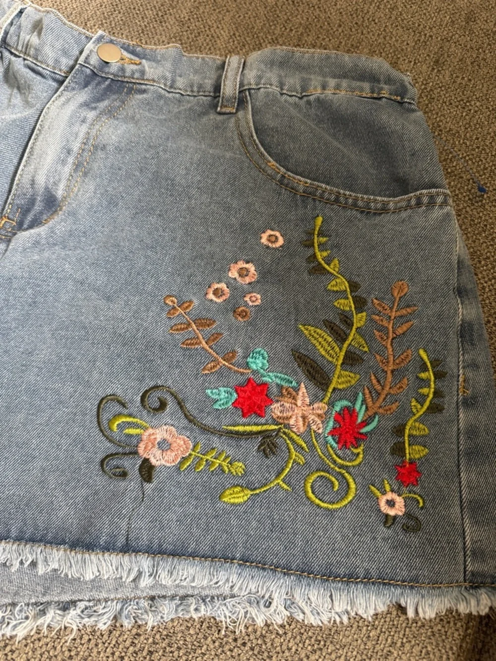 Embroidered Denim Women’s Shorts - Light Blue